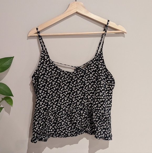 NWOT Floral Hollister crop top - Picture 1 of 3